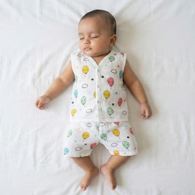 Muslin Button Jabla - Balloon Clouds