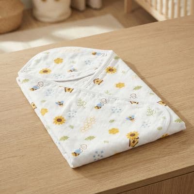 Muslin Hooded Bath Towel - Honey Bee Meadow